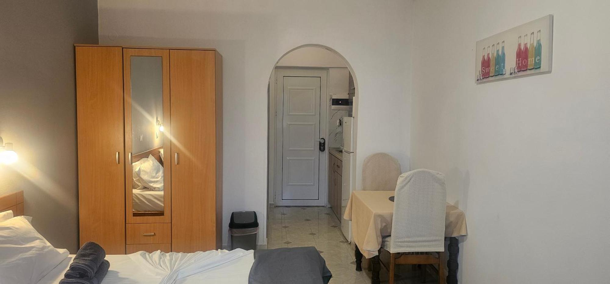 Apartament Jack Daniel Friends Faliraki Zewnętrze zdjęcie