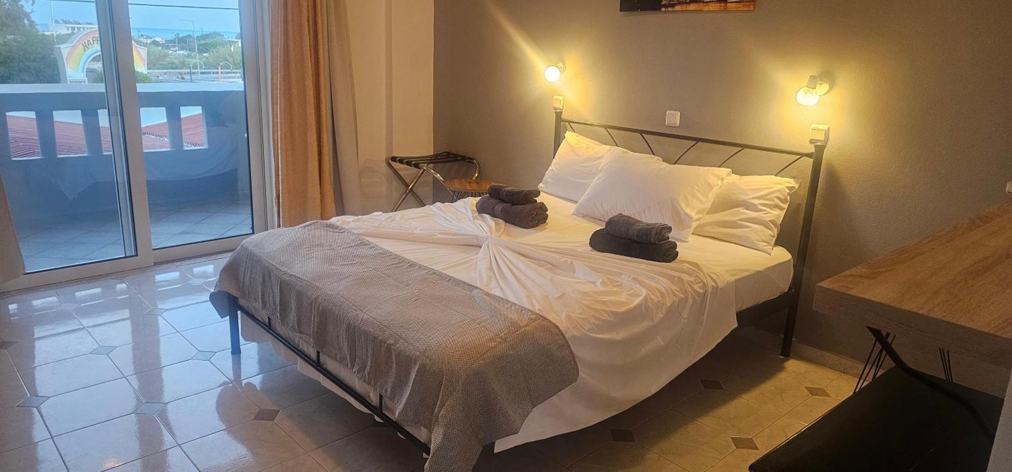 Apartament Jack Daniel Friends Faliraki Zewnętrze zdjęcie